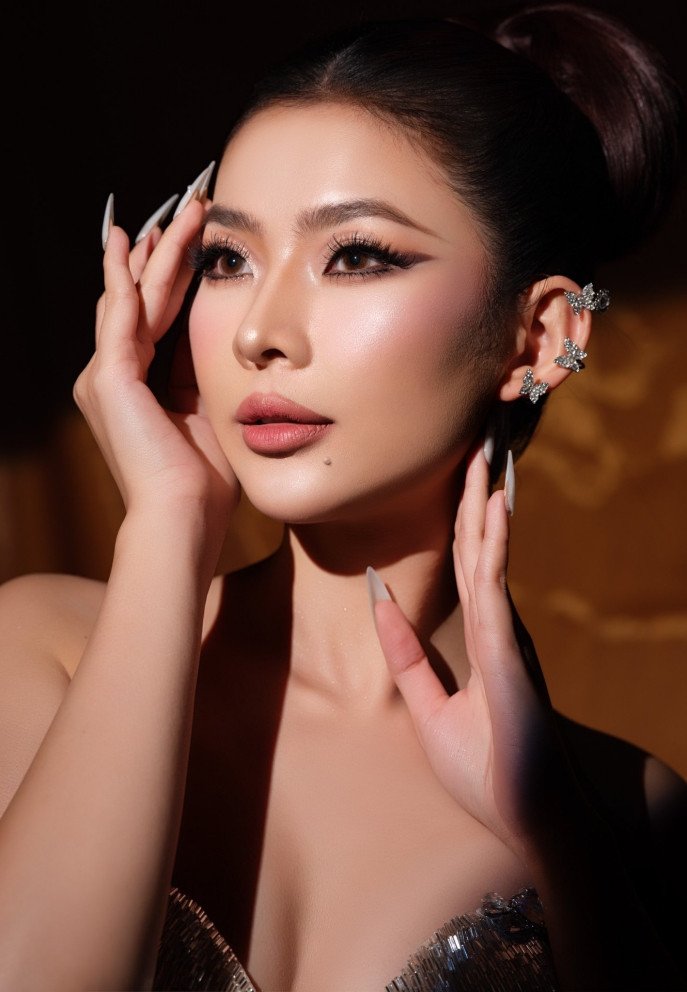 Người đẹp Đinh Thị Triều Tiên.&nbsp;
