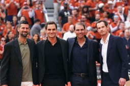 Nhóm  " BIG 4 "  huyền thoại tri ân Nadal ở Roland Garros: Federer rơi lệ, Djokovic nuối tiếc