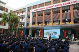 Phát động chương trình bồi dưỡng kiến thức pháp luật và kỹ năng lái xe gắn máy an toàn cho học sinh