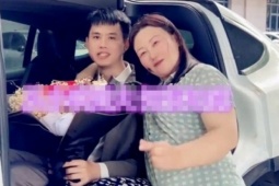 Thiếu gia nhà giàu cưới giúp việc lớn hơn 20 tuổi, bị mẹ phản đối, anh chàng nói đúng một câu