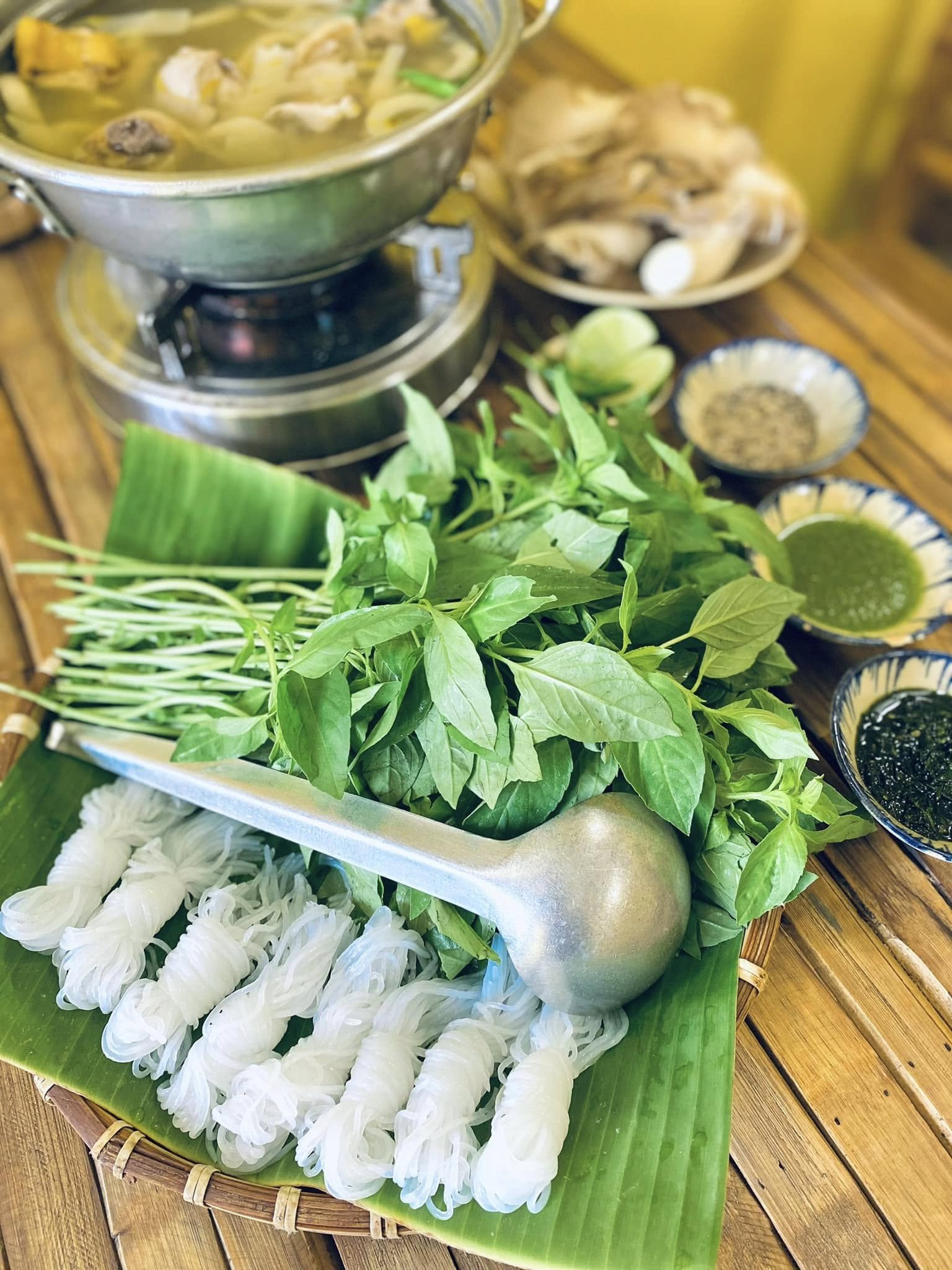 Đặc sản &#39;dưới lòng đất&#39; có từ Bắc vào Nam, trông lạ, ăn ngon lại no lâu - 6
