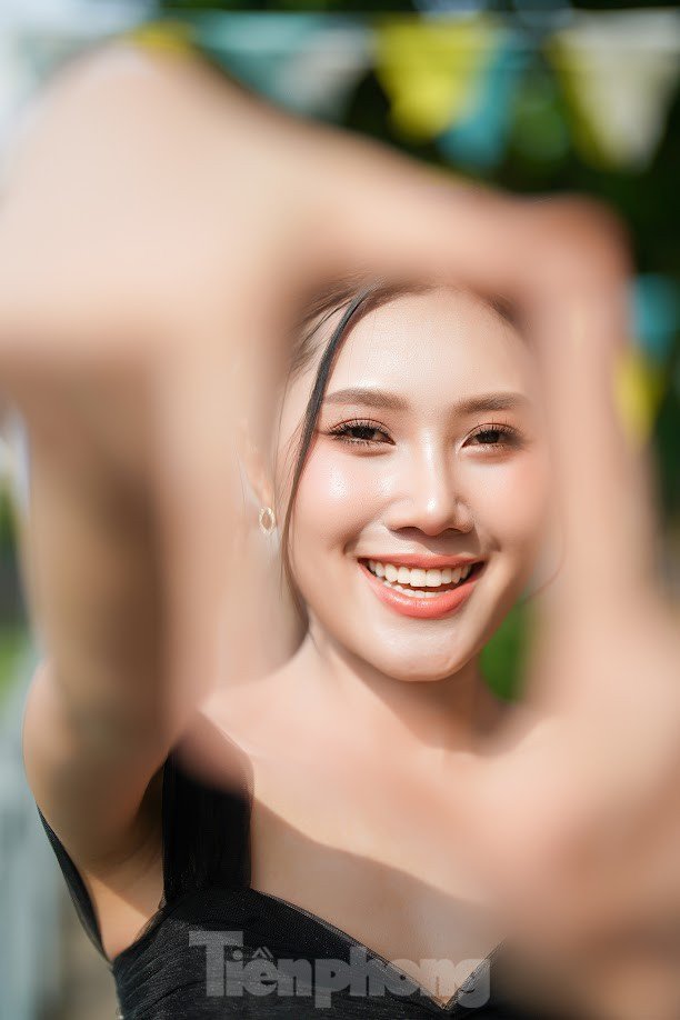 Á khôi 23 tuổi: &#39;Tôi muốn vào top 5 Hoa hậu Việt Nam&#39; - 10