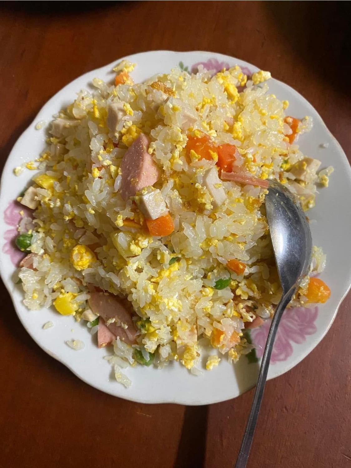 Món bún và cơm nưa làm từ bột củ nưa. Ảnh: Andy Mai, Phạm Hằng