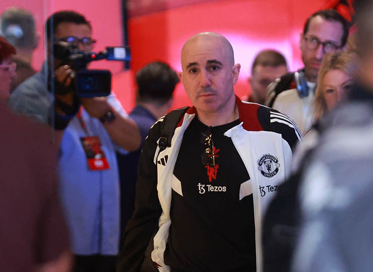 Dàn sao MU đã đến Malaysia, sẵn sàng đối đầu thầy trò HLV Kim Sang Sik - 7