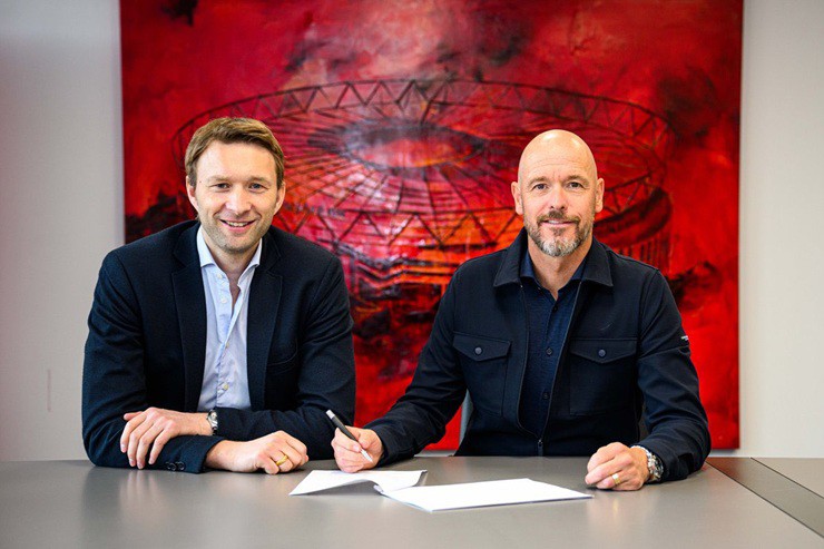 HLV Ten Hag ký hợp đồng với Leverkusen cho đến năm 2027