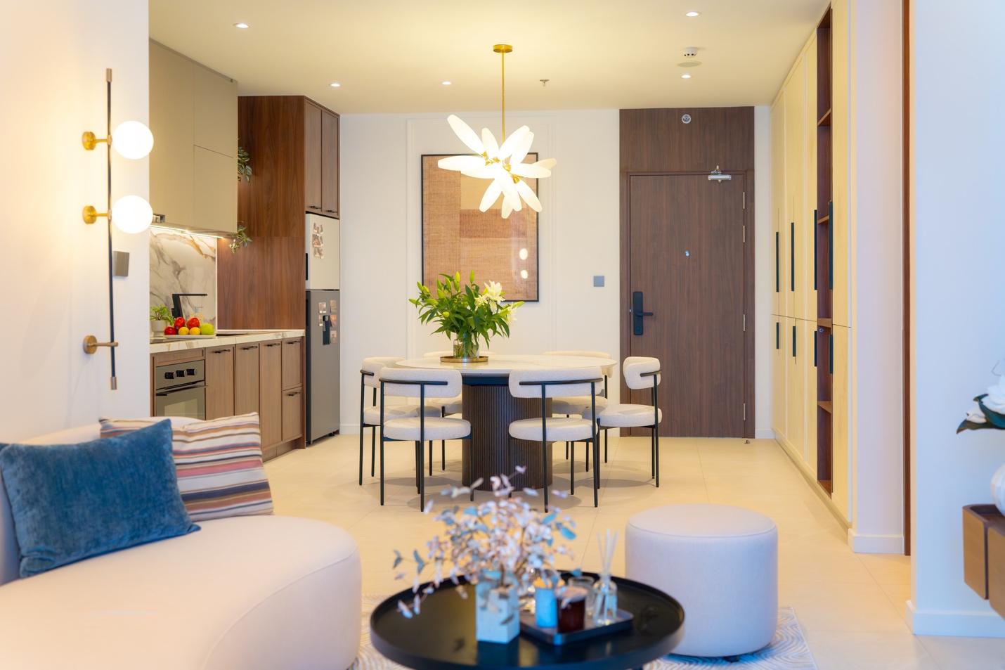 Căn hộ mẫu 2PN tại La Pura thích hợp với vợ chồng trẻ, có 1 -2 con muốn sở hữu nhà tại TP.HCM với vốn tích luỹ chỉ từ 256 triệu đồng