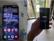 Galaxy S21 FE "dính" sọc xanh màn hình ngay khi đang cập nhật One UI