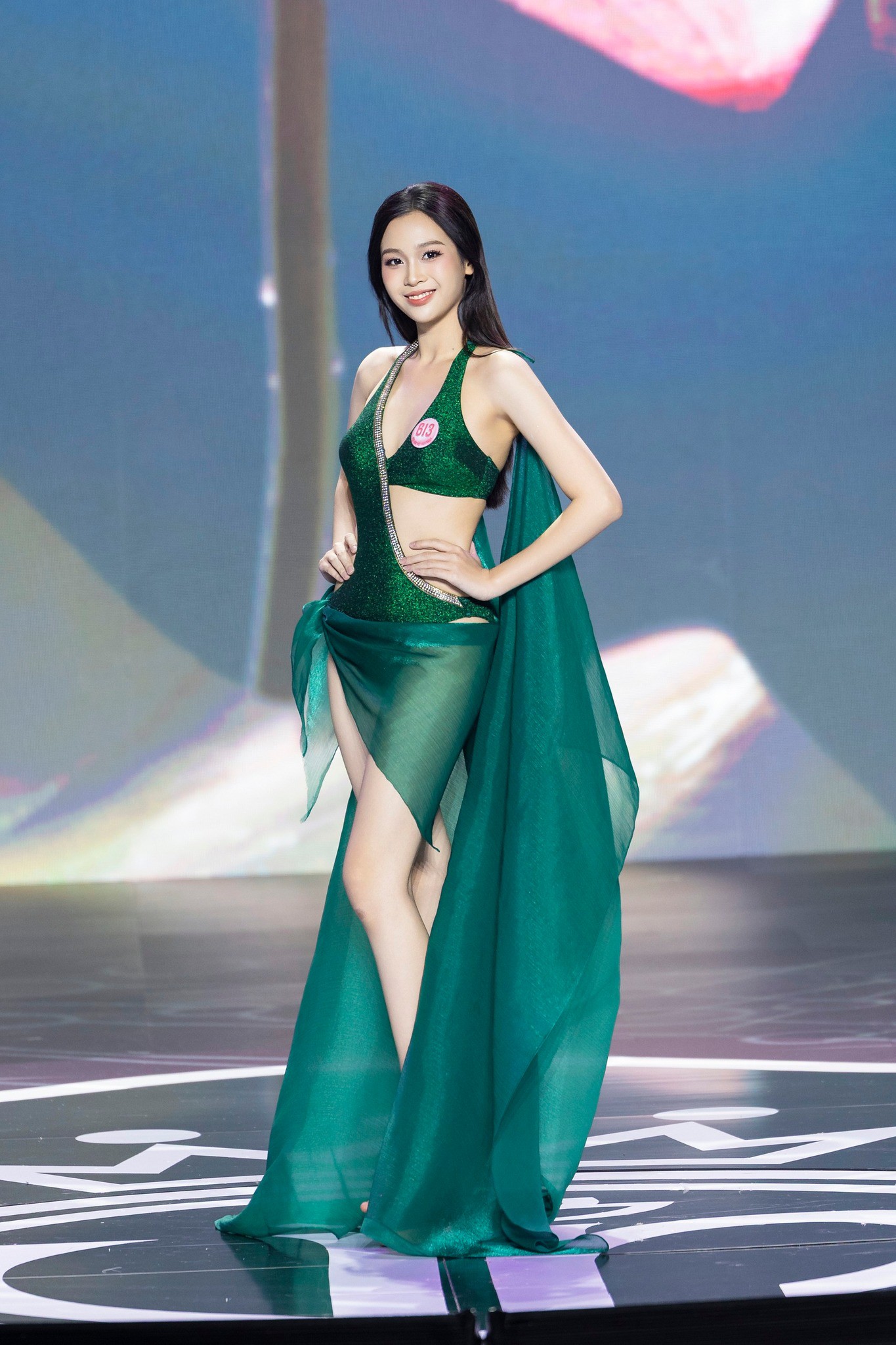 Nữ sinh quê Tuyên Quang - ứng viên &#39;sáng cửa&#39; cho ngôi vị Hoa hậu Việt Nam - 1