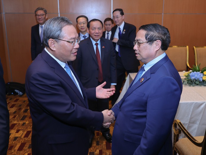 Thủ tướng Chính phủ Phạm Minh Chính và Thủ tướng Quốc vụ viện Trung Quốc Lý Cường. Ảnh: VGP