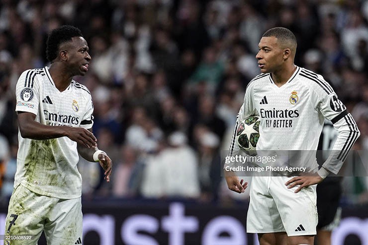 Làm thế nào để phát huy hết khả năng của Mbappe và Vinicius là câu hỏi lớn với HLV Alonso