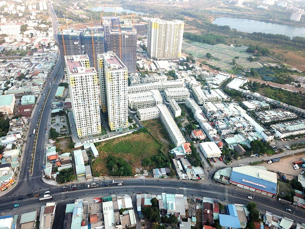 Nhà phố Bcons Uni Valley nằm tại tâm điểm kết nối - dân cư sầm uất nhất Dĩ An