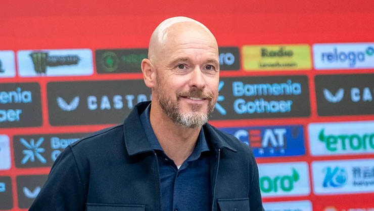 HLV Ten Hag mới ra mắt tại CLB Leverkusen