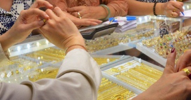 Giá vàng hôm nay, 27-5: Lao dốc khi căng thẳng ...