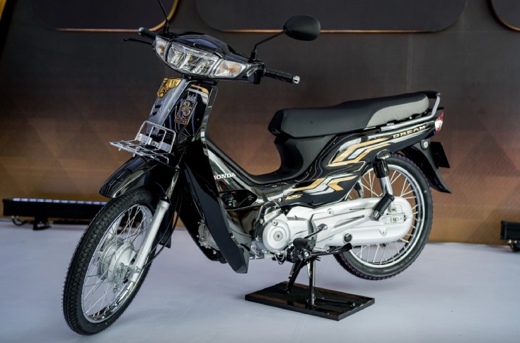 Khám phá Honda Dream bản đặc biệt, giá hơn 100 triệu đồng ở Việt Nam - 5