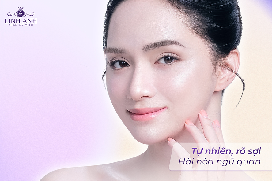 Chân mày tự nhiên giúp Hương Giang tự tin xuất hiện trước công chúng