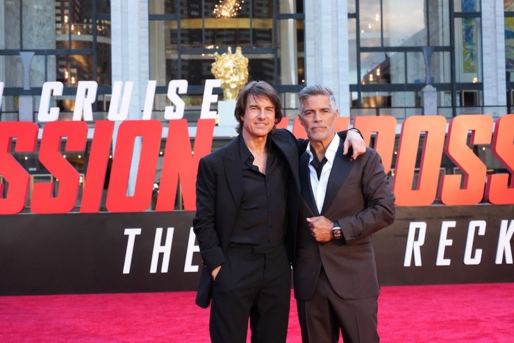 Tom Cruise và Esai Morales tại sự kiện ra mắt "Nhiệm vụ bất khả thi 8" ở Mỹ.&nbsp;