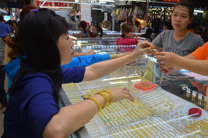 Giá vàng hôm nay đi xuống