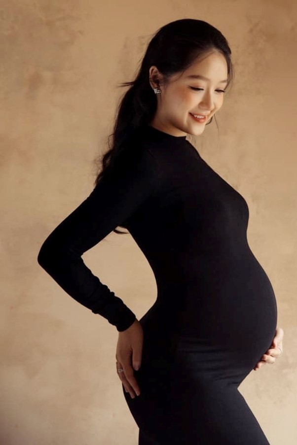 BTV Thu Hà trước khi sinh con. Ảnh: FBNV.