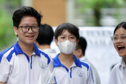 ĐH Kinh tế Quốc dân cộng 2 lần điểm cho thí sinh có chứng chỉ ngoại ngữ: Liệu có công bằng?