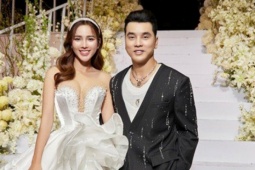  " Chú rể "  Ưng Hoàng Phúc và  " cô dâu "  Kim Cương sánh đôi thu hút mọi ánh nhìn