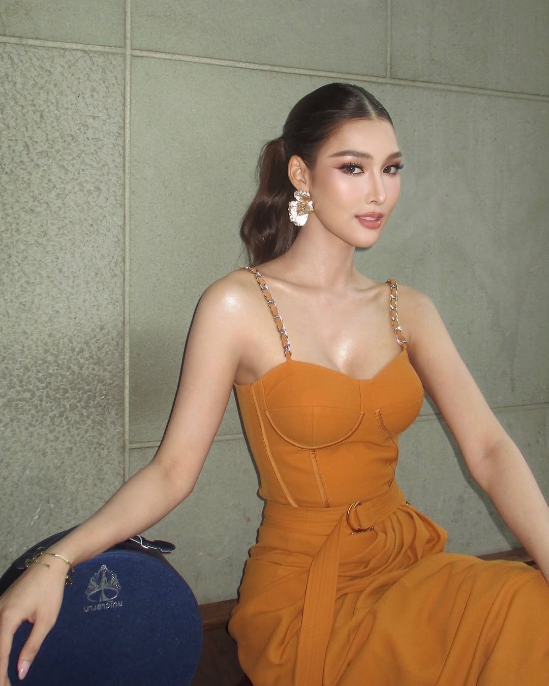 Người đẹp đăng quang hoa hậu sau khi bạn trai qua đời - 8