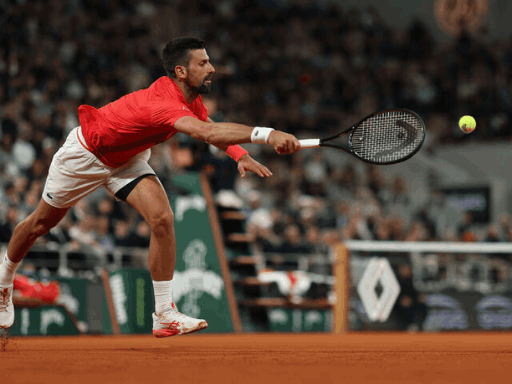 Djokovic khởi đầu mĩ mãn ở Roland Garros 2025