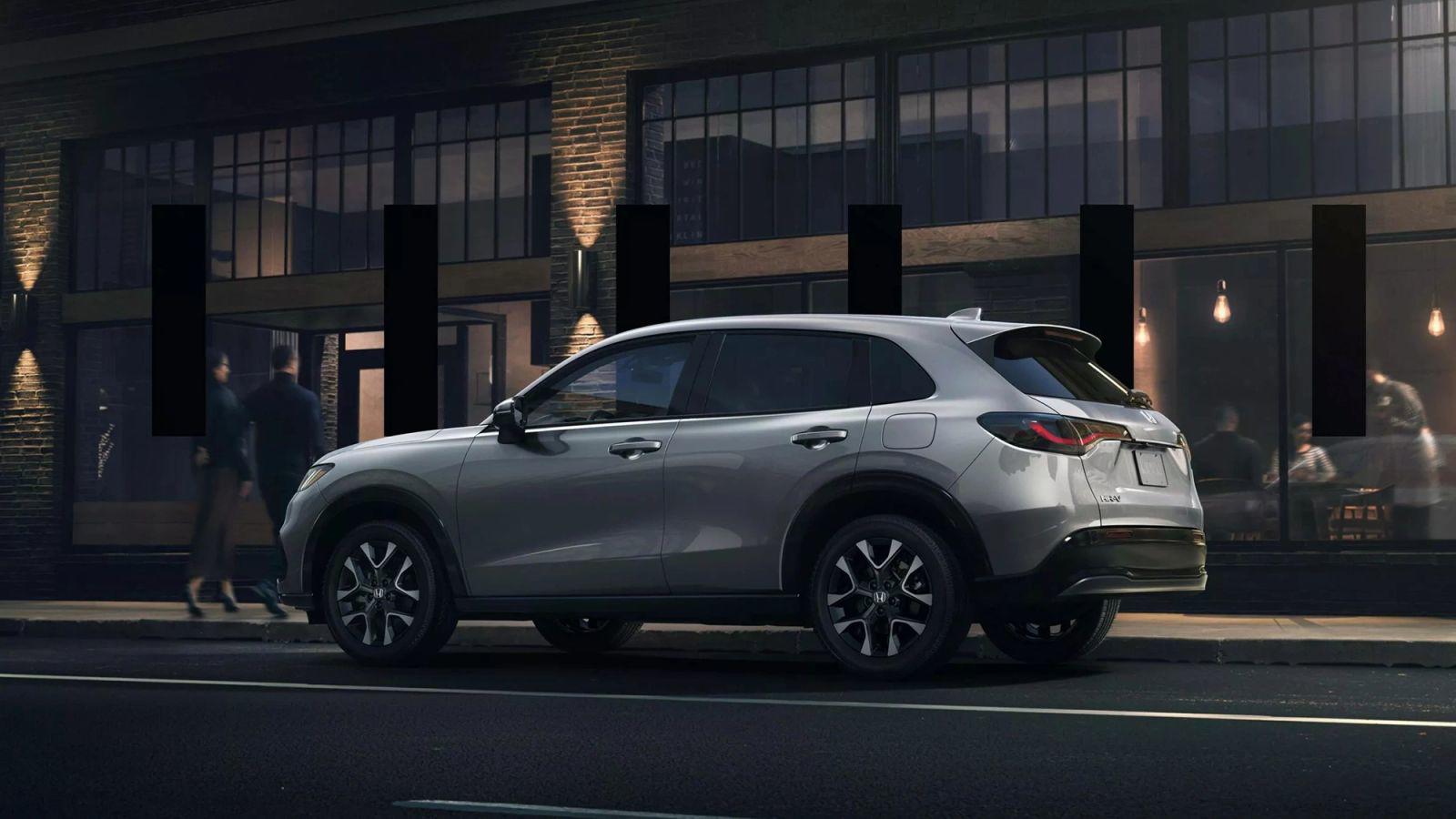 Xe gầm cao Honda HR-V mới ra mắt, có giá bán từ 670 triệu đồng - 2
