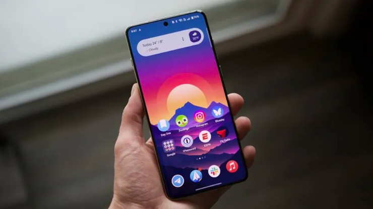 Gemini tiếp tục cập bến thiết bị Android mới, lần này là OnePlus.