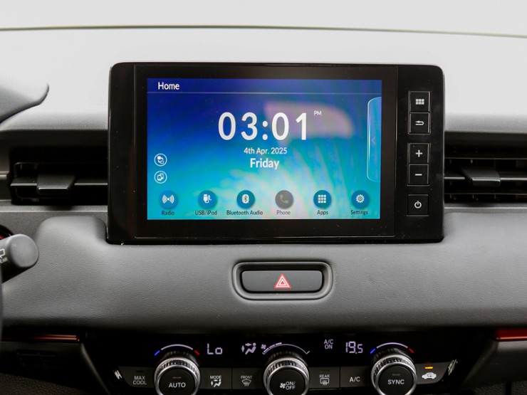 Chọn Honda HR-V e:HEV RS hay Toyota Yaris Cross 1.5 Hybrid cho rẻ? - 4