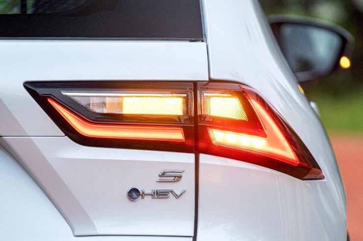 Chọn Honda HR-V e:HEV RS hay Toyota Yaris Cross 1.5 Hybrid cho rẻ? - 13