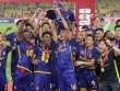 Dàn sao Đông Nam Á vỡ òa nâng cúp, Fernandes và cầu thủ MU 