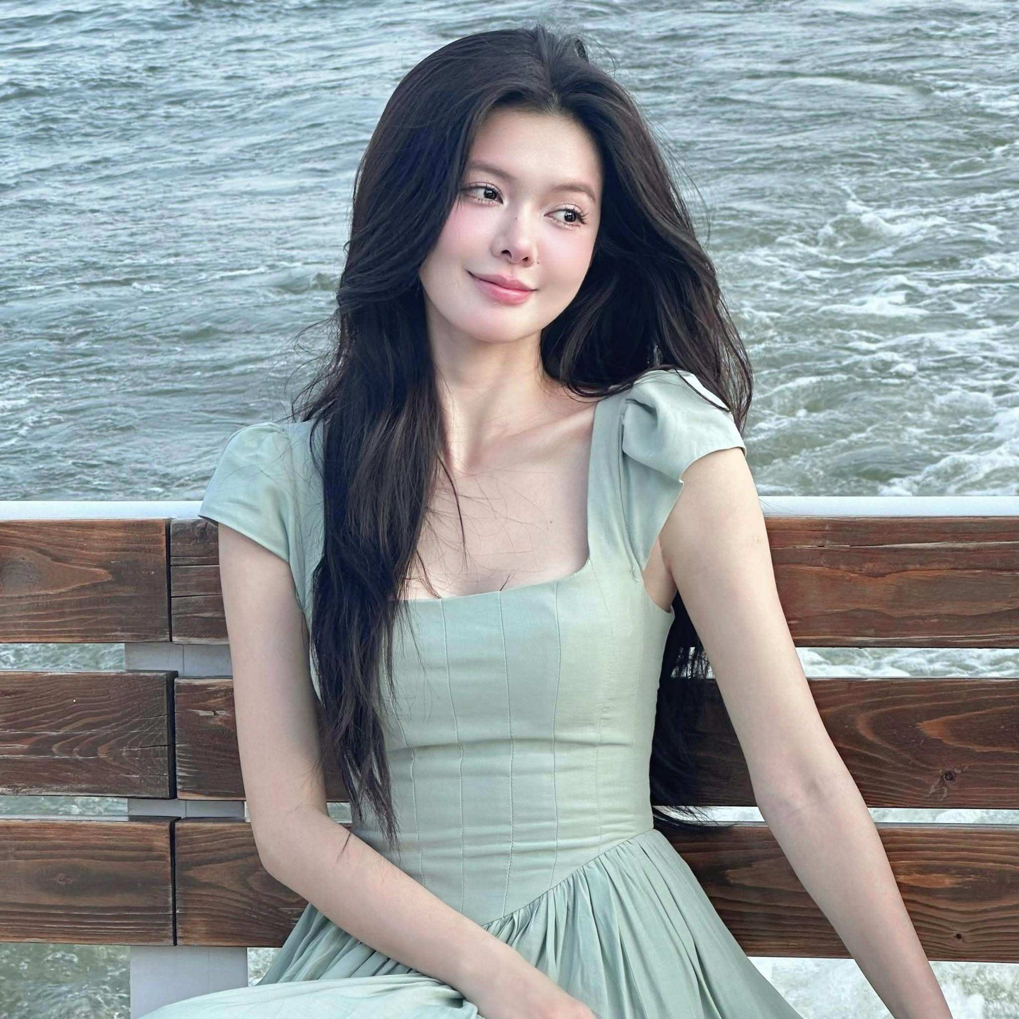 Bật mí cô gái xinh như mộng được Soobin nắm tay trên sân khấu - 8