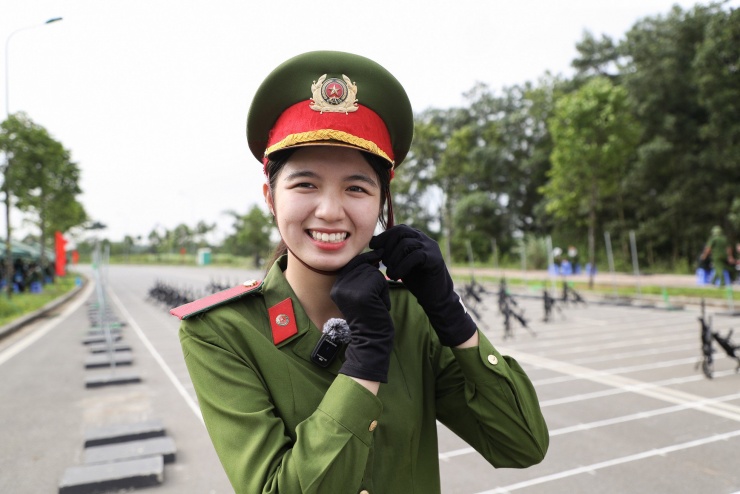 Người lính trẻ rèn luyện dưới nắng Hòa Lạc, sẵn sàng cho Lễ diễu binh A80 - 18