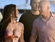 Lauren Sanchez diện váy trễ nải đi ăn tối với Jeff Bezos