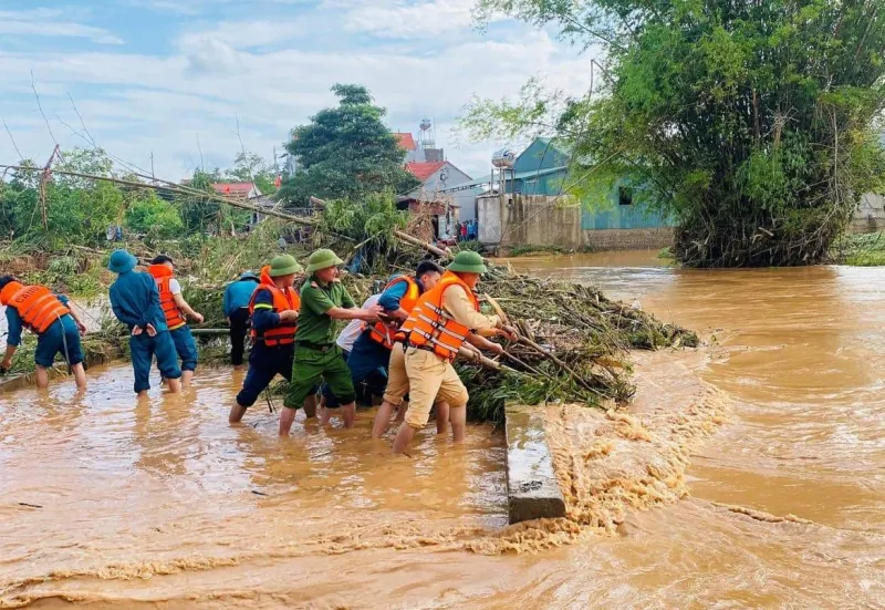 Sắp vào mùa mưa bão, Thủ tướng giao Bộ trưởng Bộ Công Thương chỉ đạo triển khai các biện pháp cần thiết chủ động bảo đảm an toàn cho các hồ đập thủy điện.