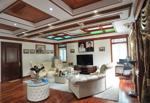 Ngắm biệt thự 100 tỷ tại quận Tân Bình của nữ nghệ sĩ thuê 7 giúp việc hỗ trợ, tuổi 52 vẫn trẻ đẹp - 18