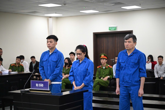 Các bị cáo tại phiên toà