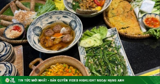 Khách Hàn sang Việt Nam mê mẩn món rau xào ngon nhất Đông Nam Á