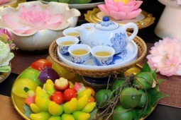 Chiêm ngưỡng mâm cúng Tết Đoan Ngọ 'đẹp như tranh' của mẹ đảm Hà thành: Gói trọn hồn Việt trong từng lễ vật