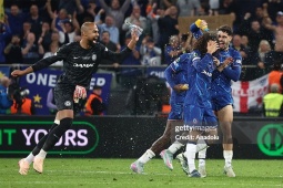 Chelsea vô địch Conference League chưa vội mừng, nguy cơ bị cấm đá Cúp C1