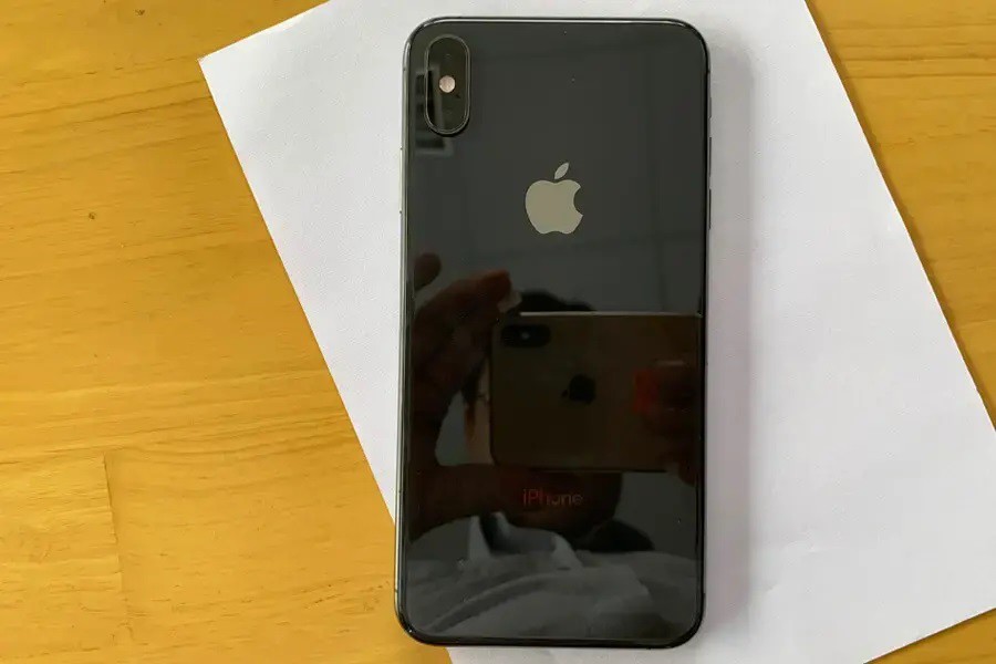 iPhone đỉnh một thời nay có giá rẻ, camera zoom quang không kém iPhone mới - 2