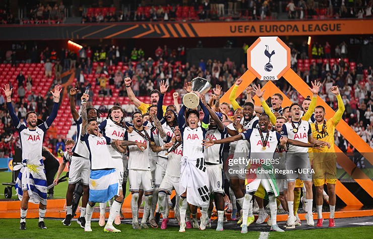 Son Heung Min cùng Tottenham vô địch UEFA Europa League 2024/25