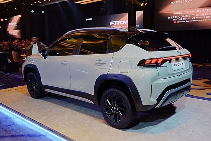Suzuki Fronx ra mắt, nhiều trang bị xịn xò, giá từ 412 triệu đồng - 3
