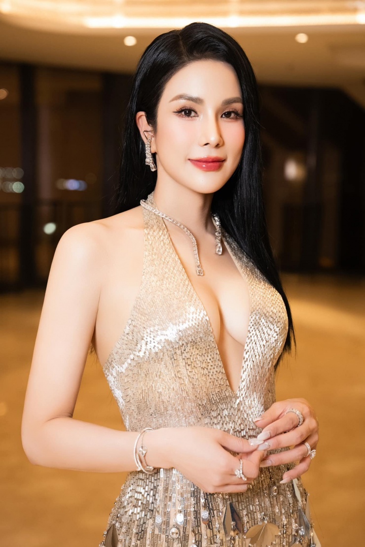 Diệp Lâm Anh: "Xét nghiệm ADN đối với đàn ông có thể là thủ tục, nhưng với phụ nữ đó là sự sỉ nhục" - 5