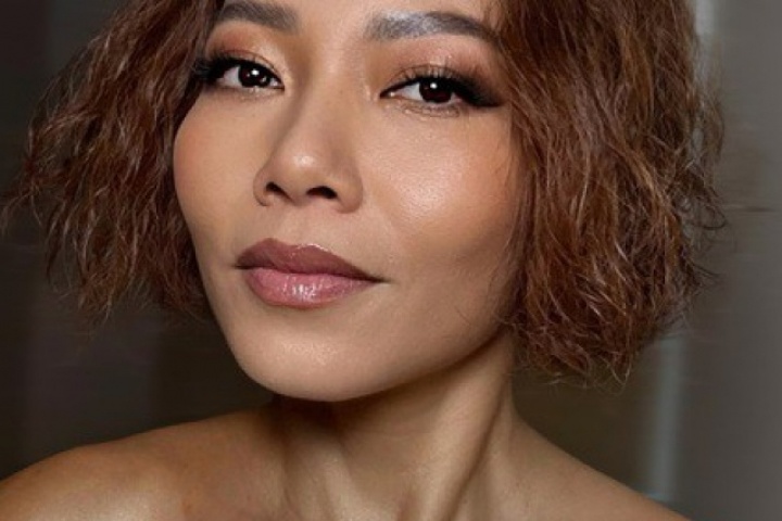 Diva Hà Trần: 'Tôi thích Hoàng Thùy Linh!'