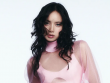 Lisa thực hiện phim tài liệu