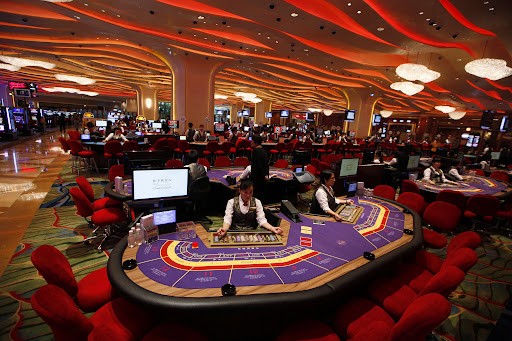 Bộ Tài chính trình Thủ tướng chủ trương đầu tư casino Vân Đồn quy mô hơn 2 tỉ USD (Ảnh minh hoạ)