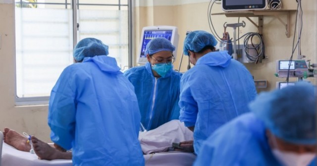Ca Covid-19 tại TP HCM tăng, hai người tử vong