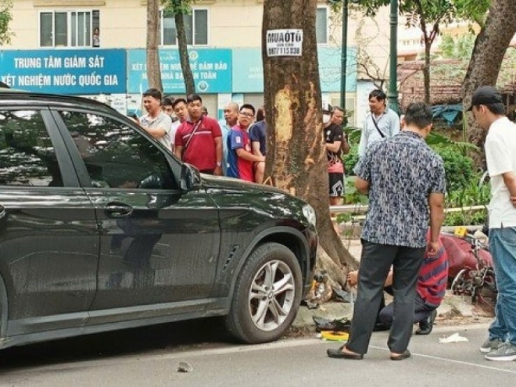 Vụ nữ sinh bị ô tô BMW X3 tông đứt lìa chân: Nhân chứng xót xa khi kể lại tai nạn