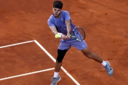 Dự đoán tennis Roland Garros ngày 6: Alcaraz gặp Dzumhur, Sabalenka đấu Danilovic